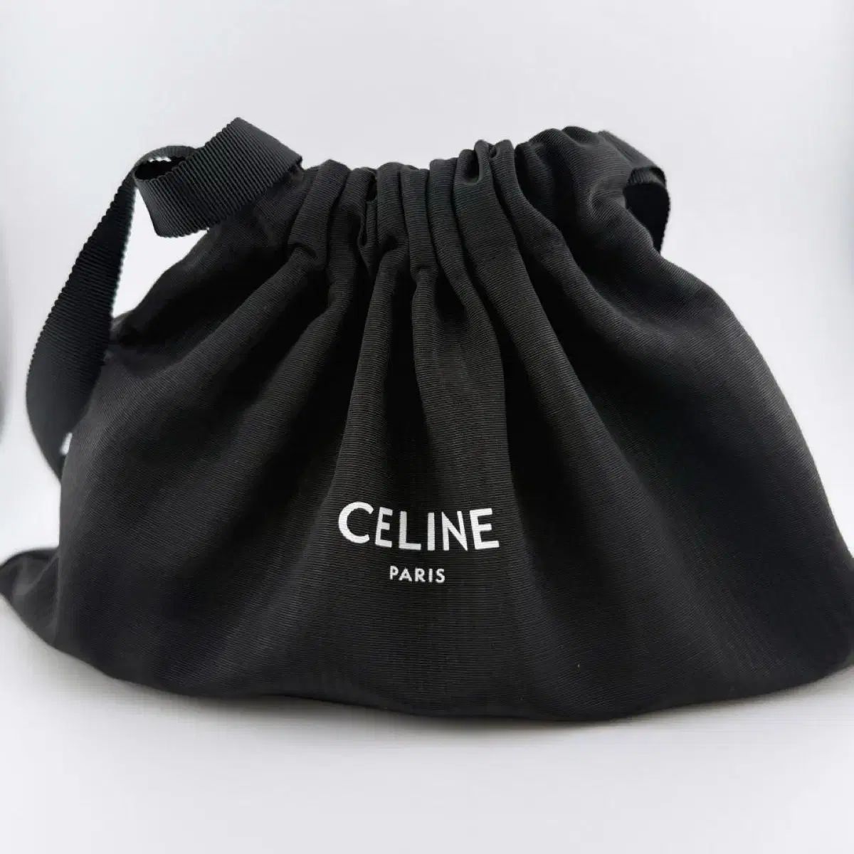 CELINE スモール コスメティック ポーチ Celine(セリーヌ) スモール コスメティック ポーチ ー