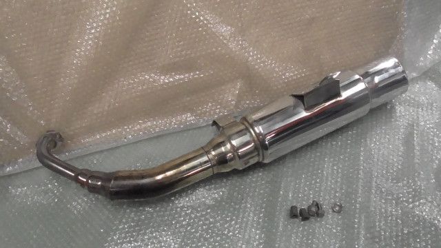 シグナス-X　SE12J　の　社外マフラー　傷:#1722302092