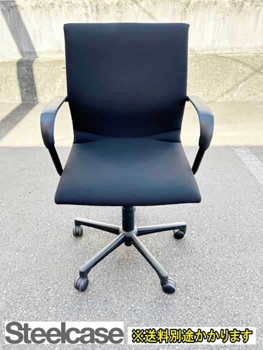 一部地域送料無料 スチールケース プロテジェチェア 肘付き ブラック 布張り F-DA-833-1023A