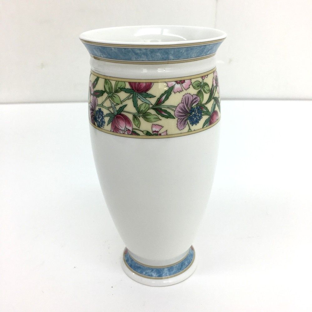 WEDGWOOD ウェッジウッド 花瓶 サラ SARAH ※箱なし - メルカリ