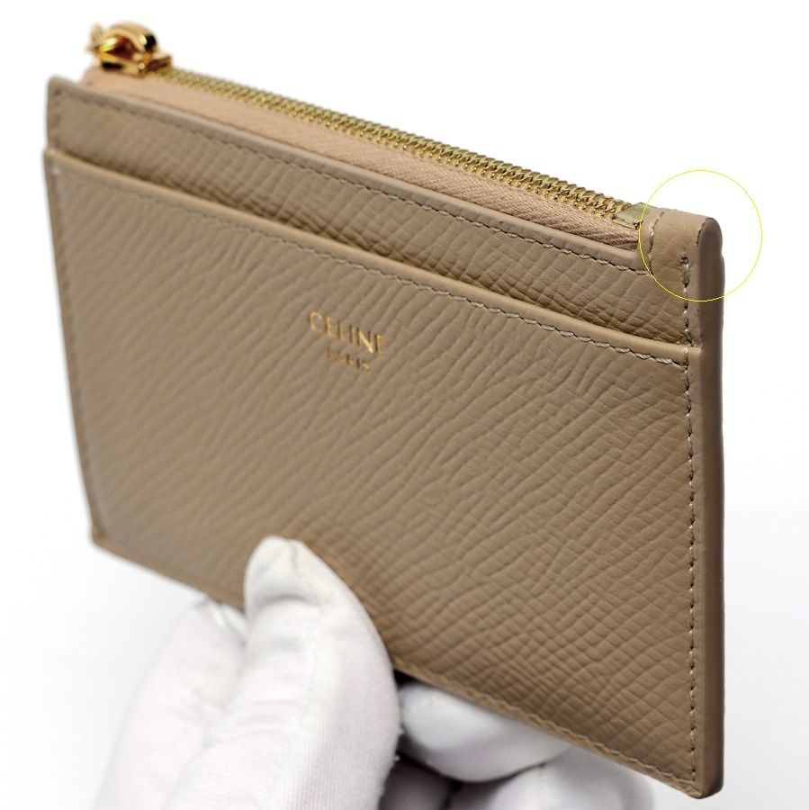 【レア商品】CELINE レディース カードホルダー CELINE ☆ フラップ付きカードホルダー / カーフスキン (CELINE