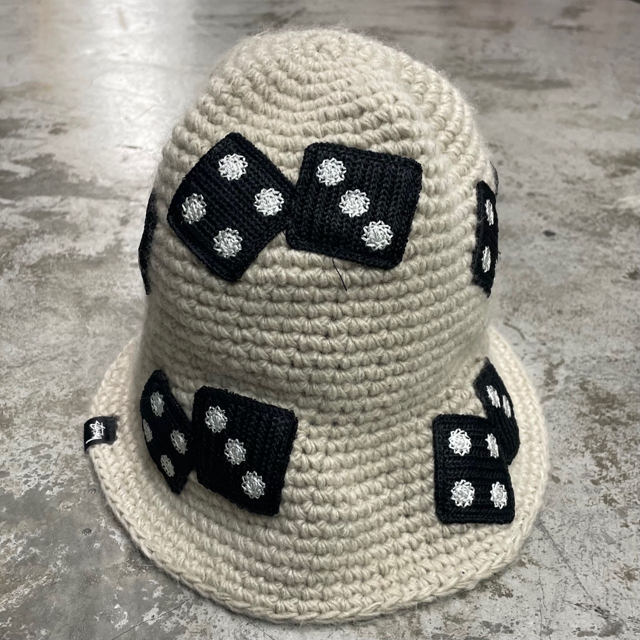 STUSSY 24SS Dice Knit Bucket Hat ダイス 刺繡 ニット バケット