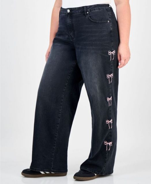 送料無料 マッデンガール レディース デニムパンツ ボトムス Trendy Plus Ultra 90 s Bow-Detail Straight Jeans Washed Black