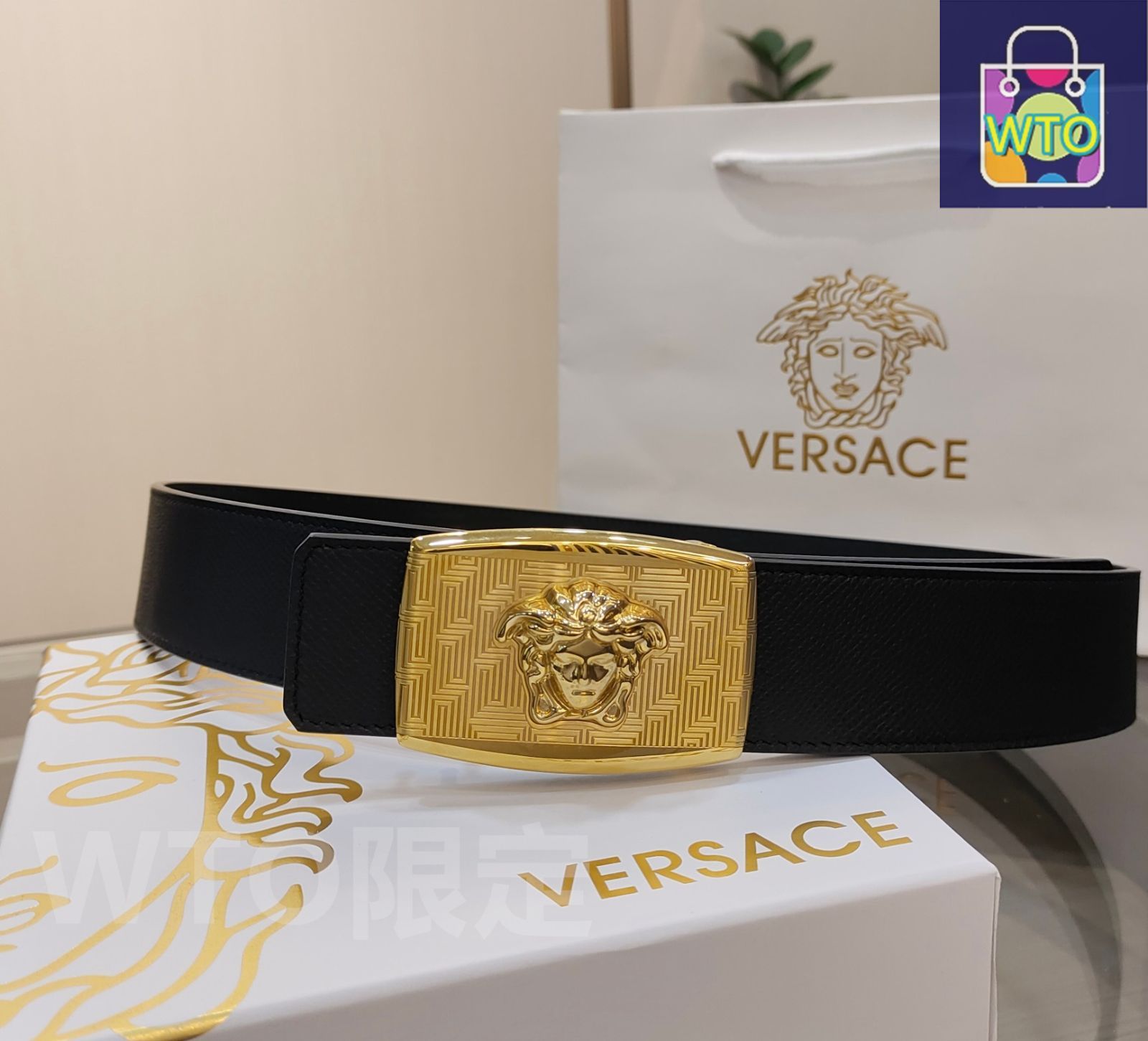 今日 Versace ヴェルサーチ レザーベルト