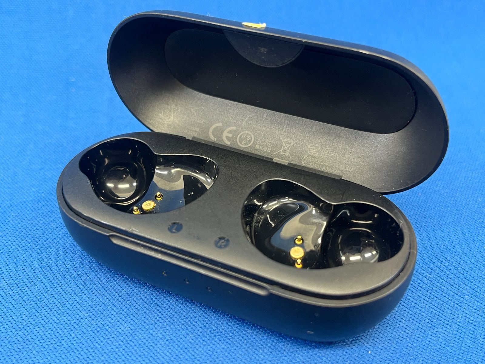 ・Anker アンカー イヤホンケースのみ 充電器ケース 3個 Soundcore サウンドコア Liberty Neo2 /Life P3 /Life A2 NC 【A10/0919-1】