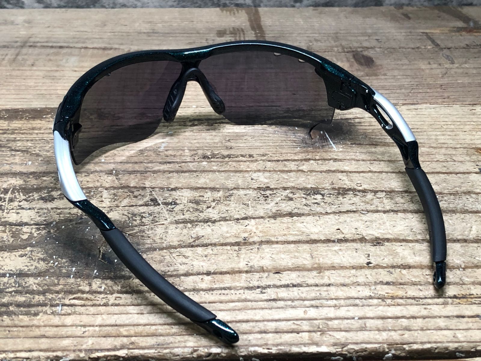 レーダーロック RADAR