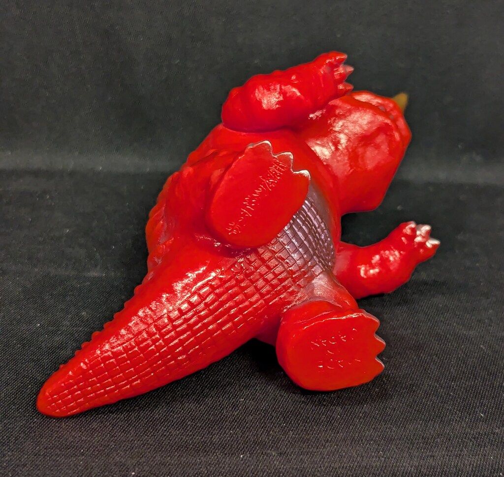 サンガッツ 円谷怪獣総進撃 ネロンガ 赤成型