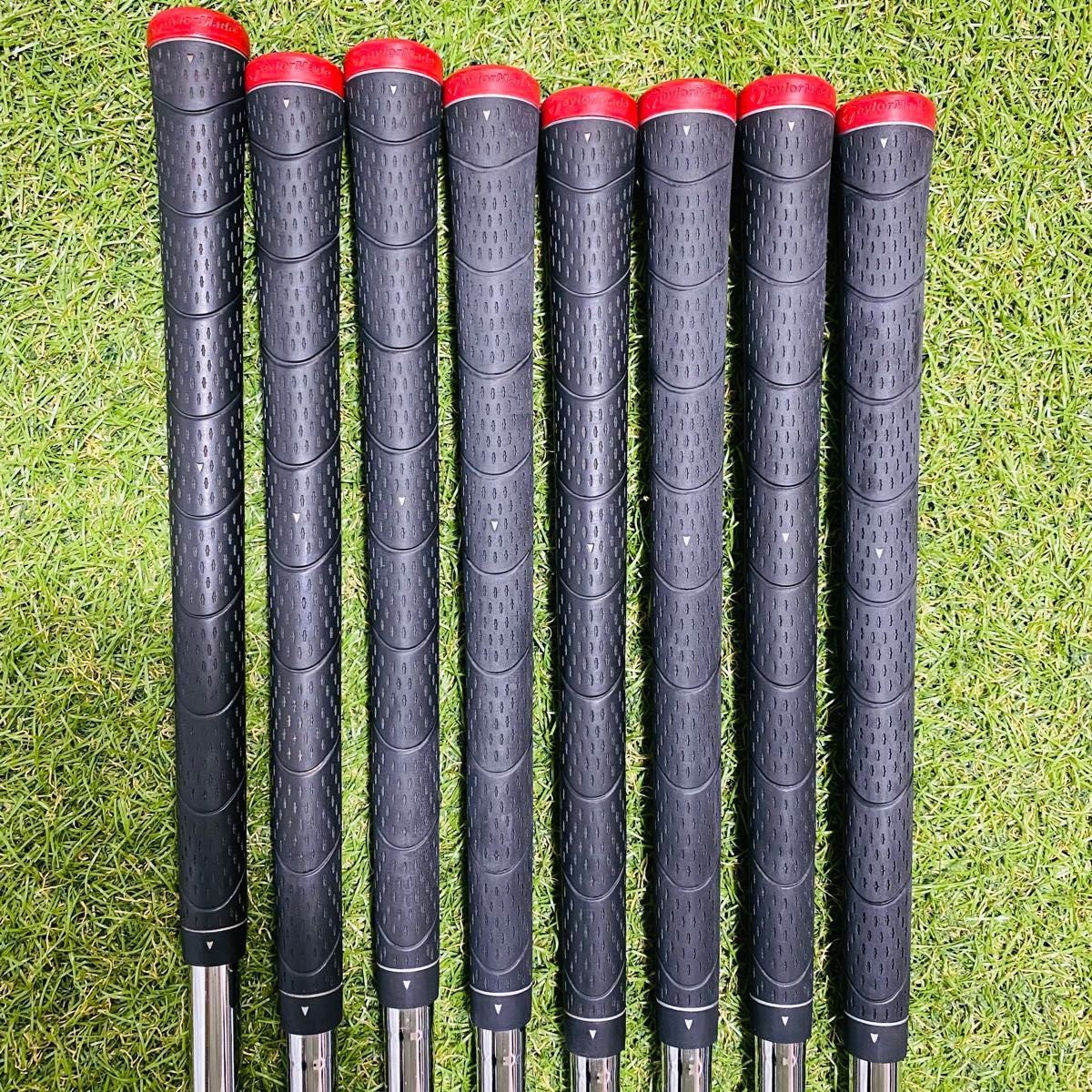 【良品】初心者推奨 テーラーメイド バーナー メンズアイアンセット 8本 R 良品】初心者推奨 テーラーメイド バーナー メンズアイアンセット 8本