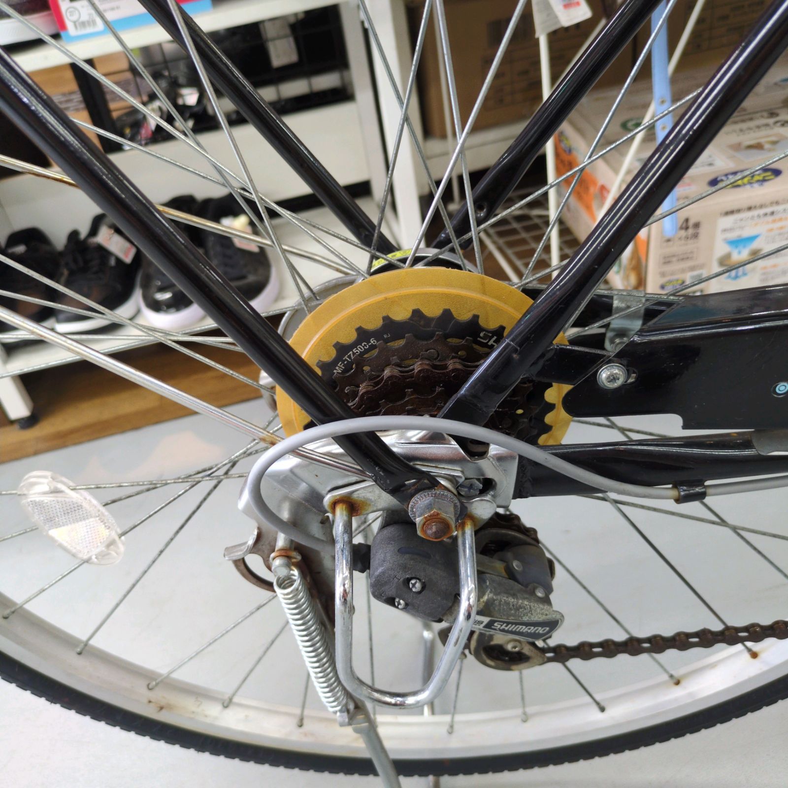 J068 ☆サビキズ使用感☆軽快自転車☆Arvita☆6段☆LEDオート☆26インチ