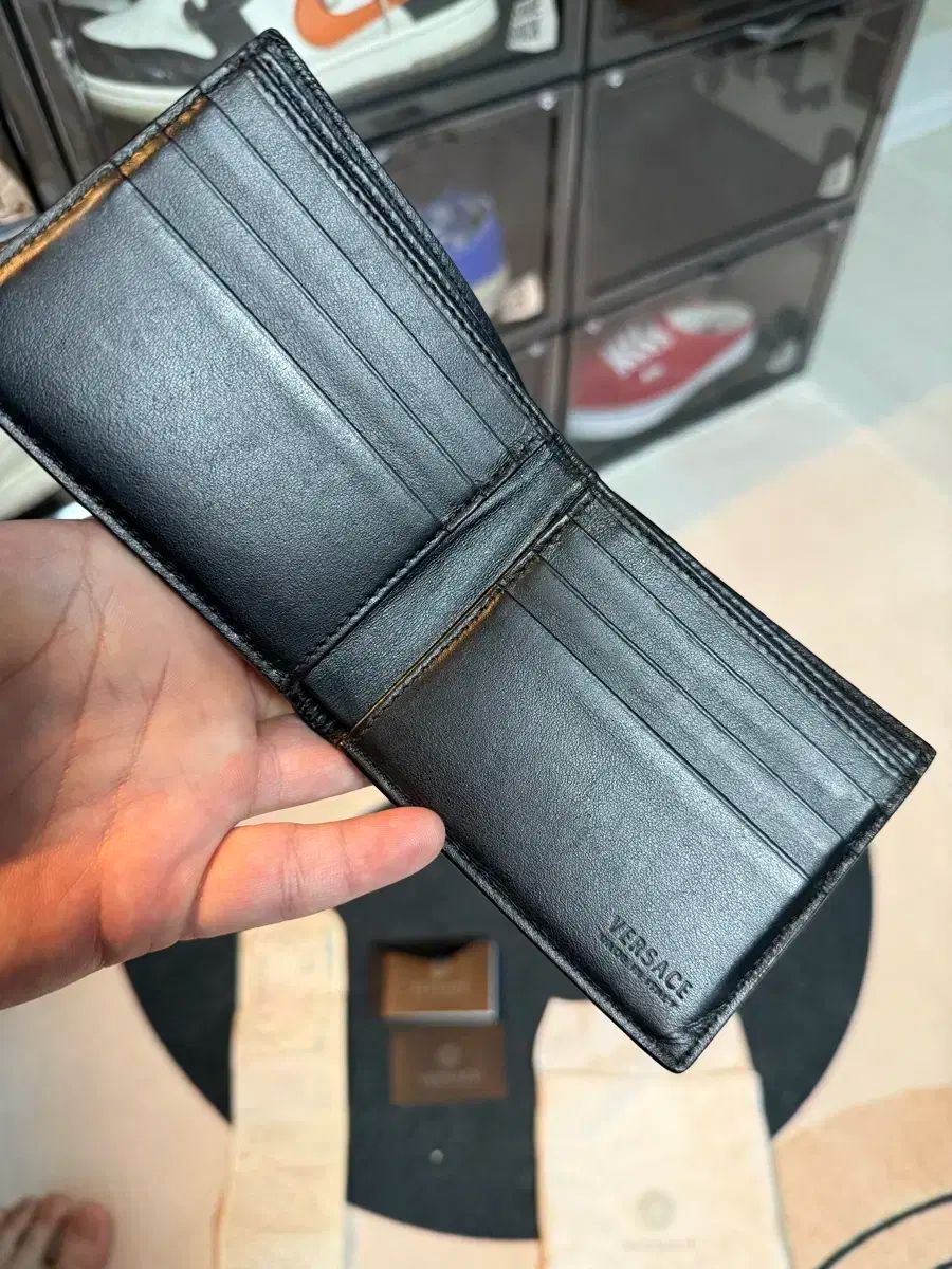 Versace ヴェルサーチェ