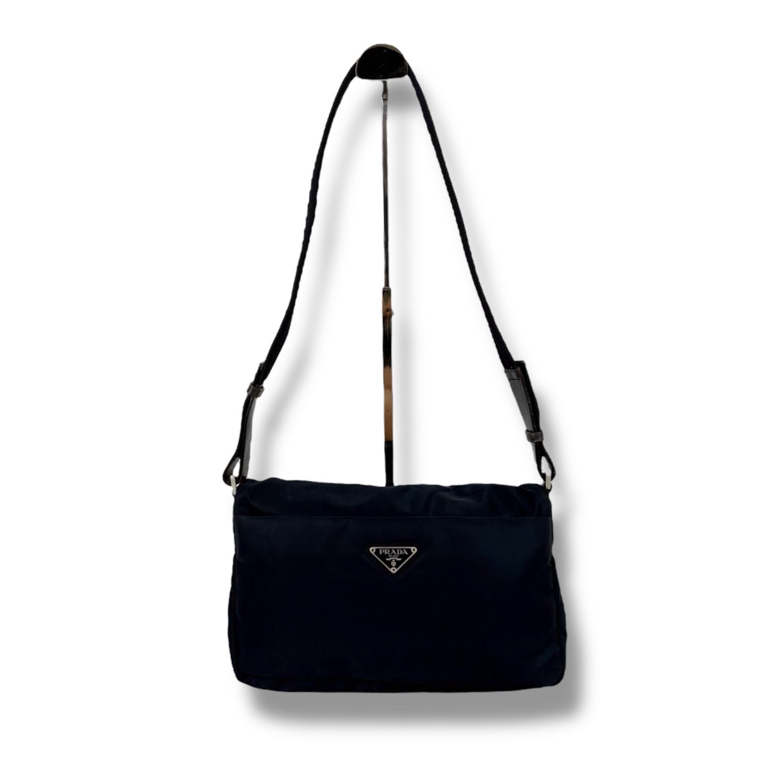 良品 プラダ ナイロン 三角プレートロゴ ワンショルダー バッグ ネイビー プラダ PRADA 三角ロゴプレート ショルダーバッグ ナイロン