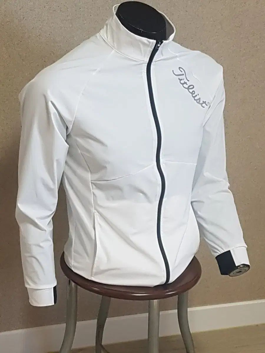 メンズゴルフウェア Titleist タイトリスト 反射ロゴ 機能性 ウィンドブレーカー