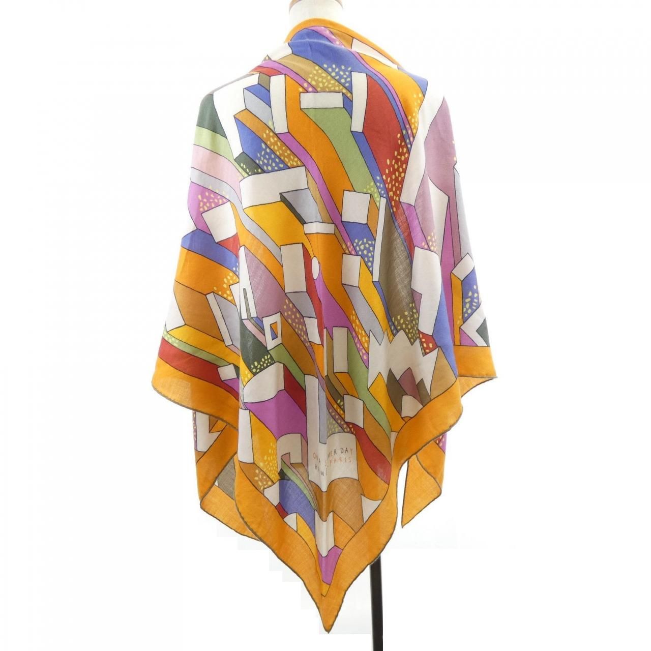 エルメス HERMES ON A SUMMER DAY H363048S トライアングルジェアン ショール