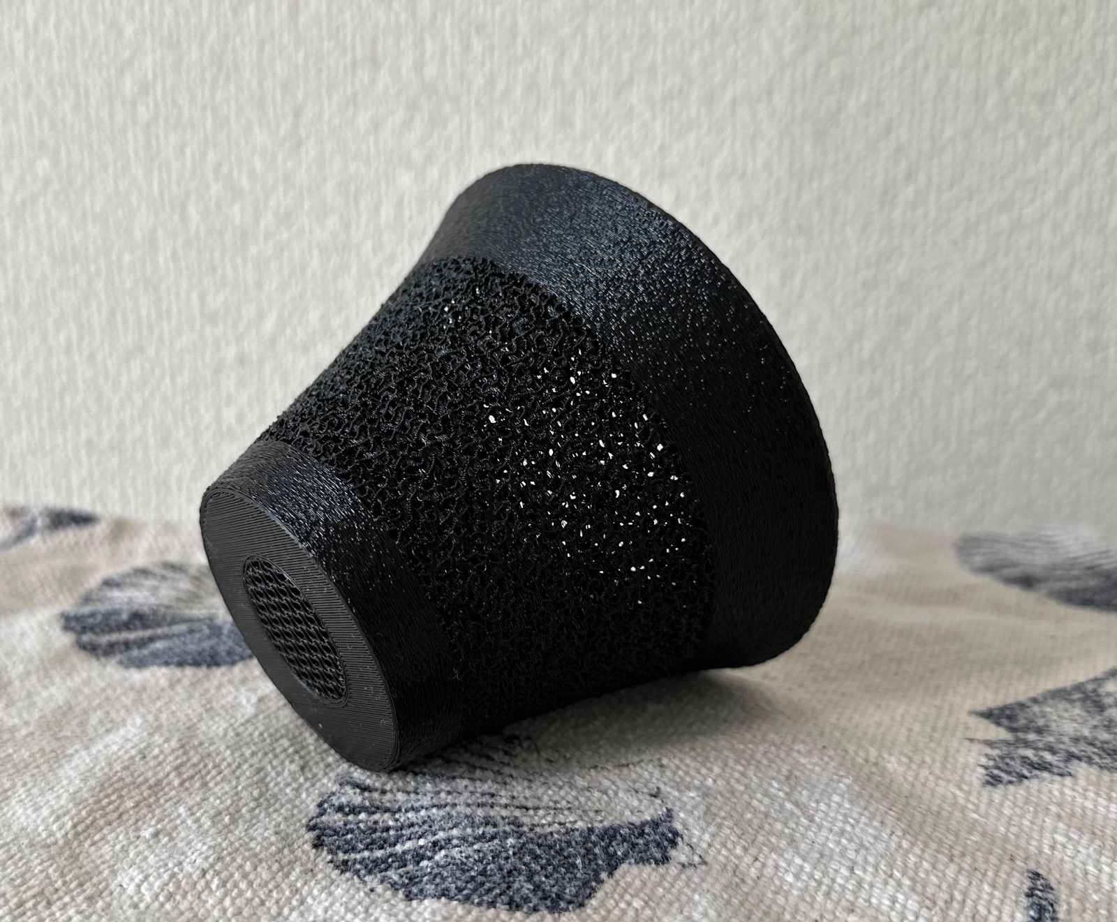 大特価！国内実生ウィンゾリーと3Dプリンター鉢付き！メルカリ便込み！ 早い者勝ち！国内実生ウィンゾリーと3Dプリンター鉢付き