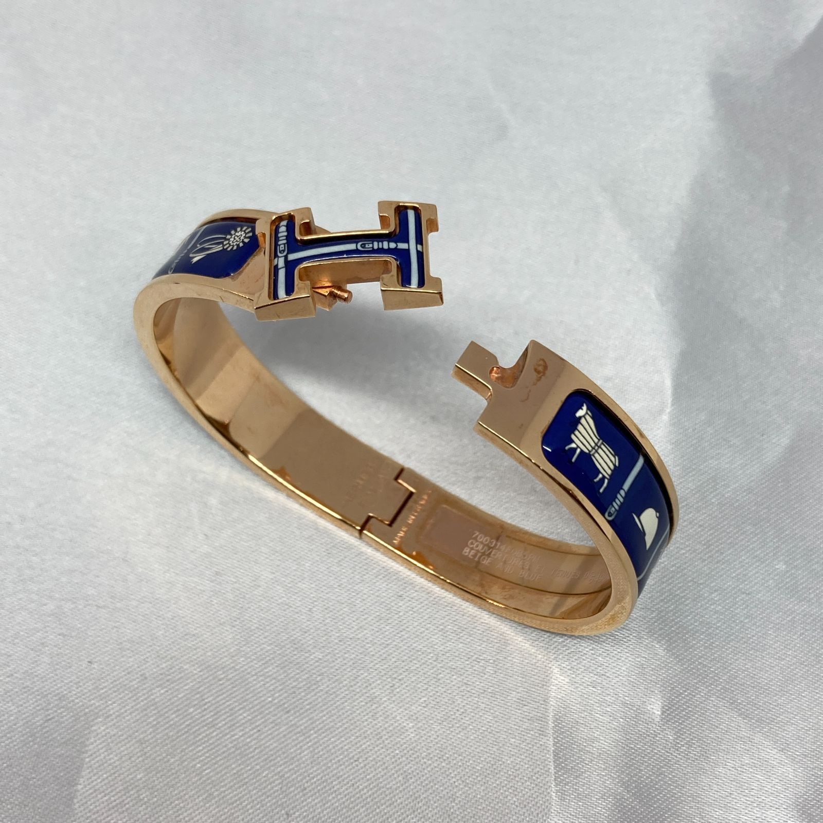 【値下げ】HERMES ネイビー エナメルバングル HERMES (エルメス) エナメルブレスレット 《クリックHH
