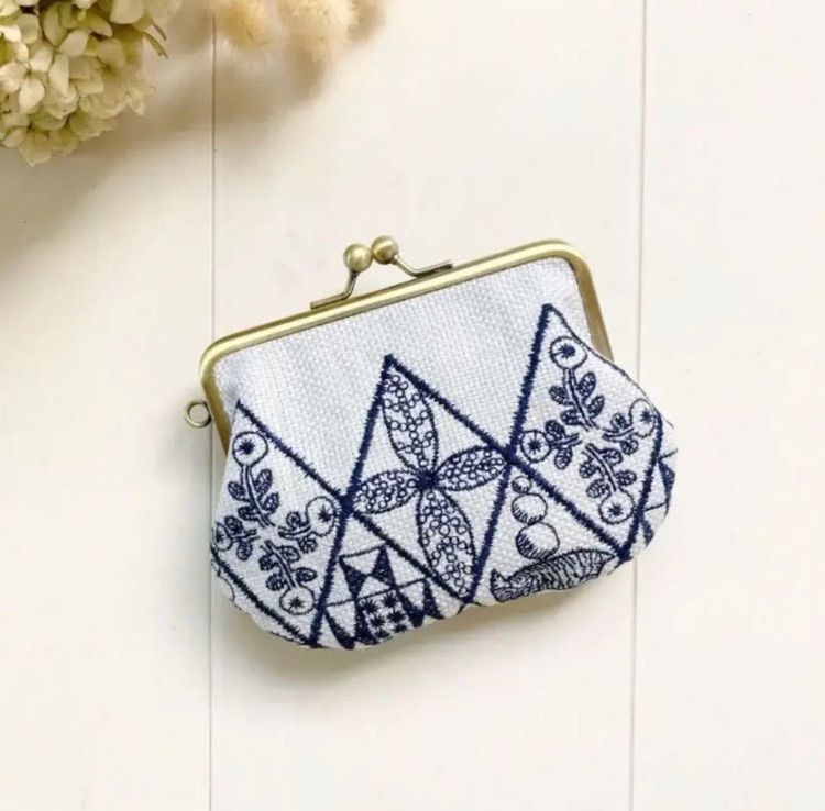 ミナペルホネンハンドメイドシンフォニーライトグレー×アイボリー