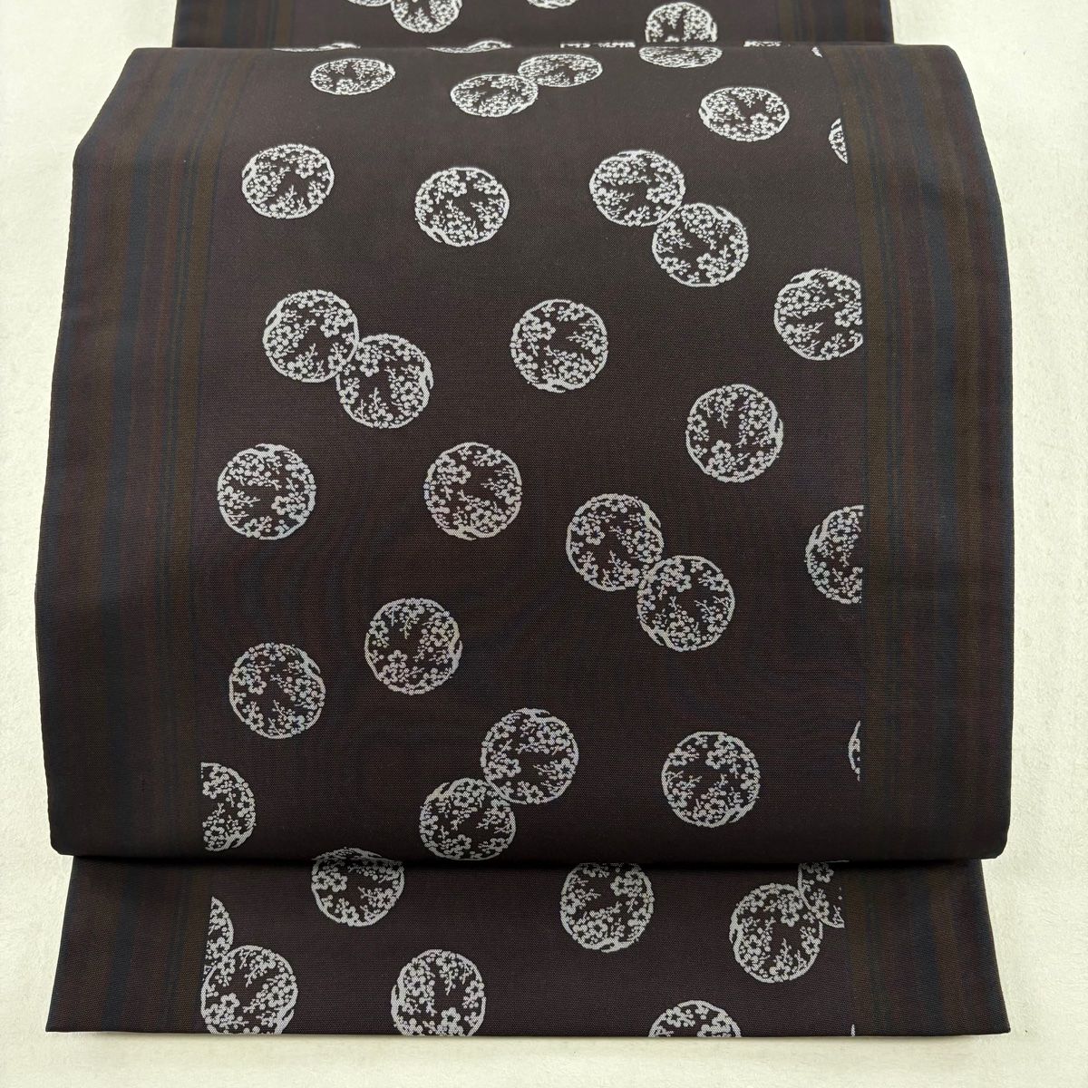 袋帯 美品 名品 紬地 花丸文 茶紫 全通 正絹 【中古】 - メルカリ