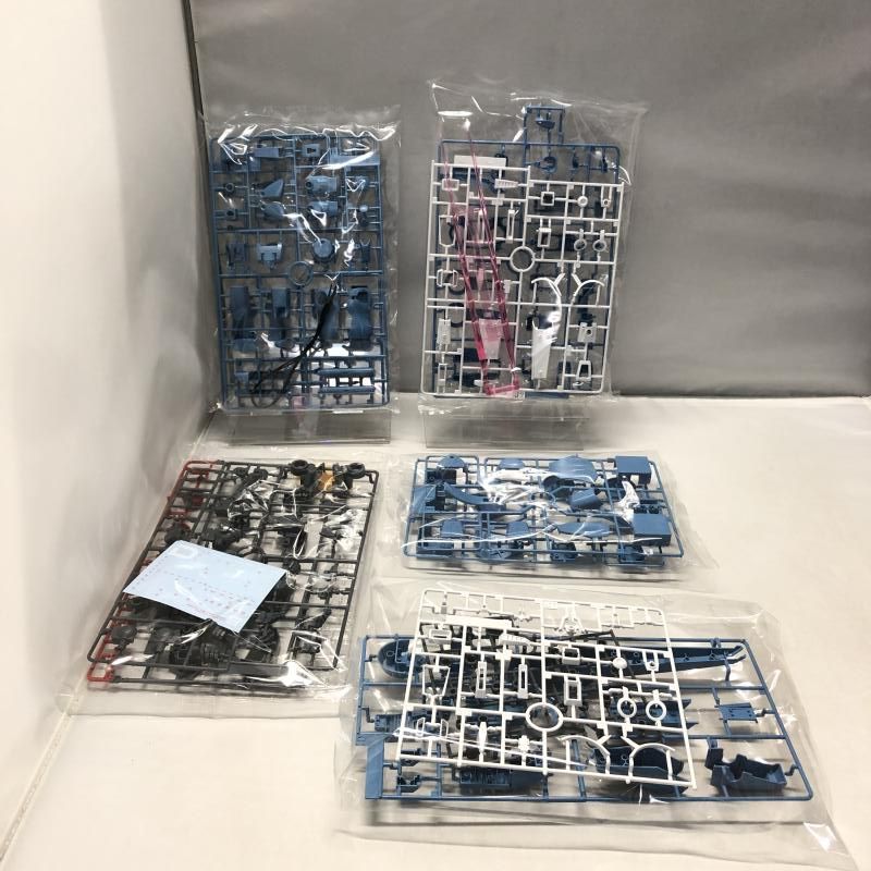 ｶﾞﾝﾀﾞﾑ バンダイ