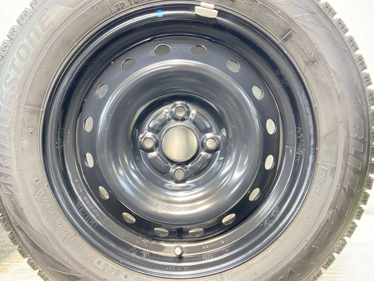 175/65R15  
ブリヂストン ブリザック VRX2 
　  
15x5.0  100-4穴 
中古タイヤ スタッドレスタイヤ ホイールセット 4本セット
 w15240927019