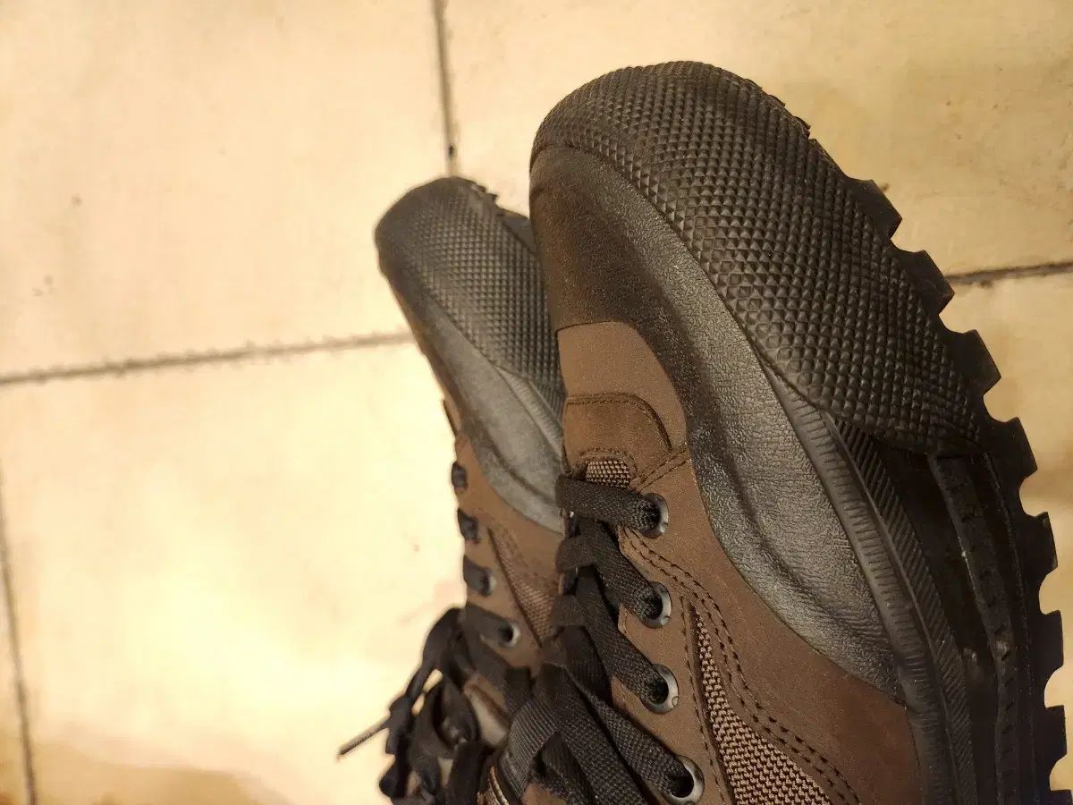 VANS バンズ ハーフキャブ MTE GORE-TEX ゴアテックス USTAUSTRALIA_COM_AU