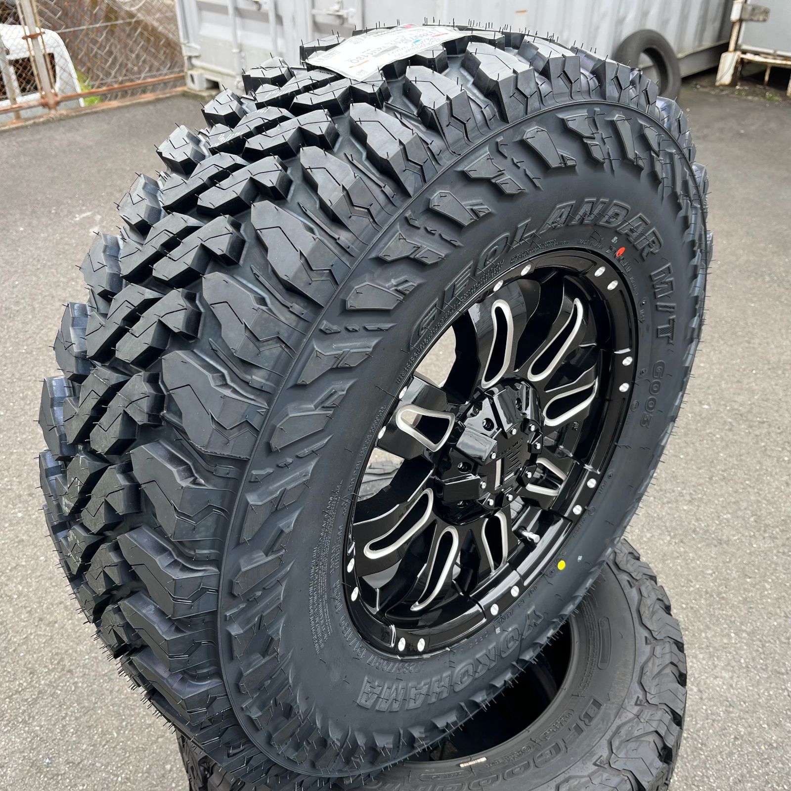 新品4本セット】プラド（150系 120系）ハイラックス（GUN125