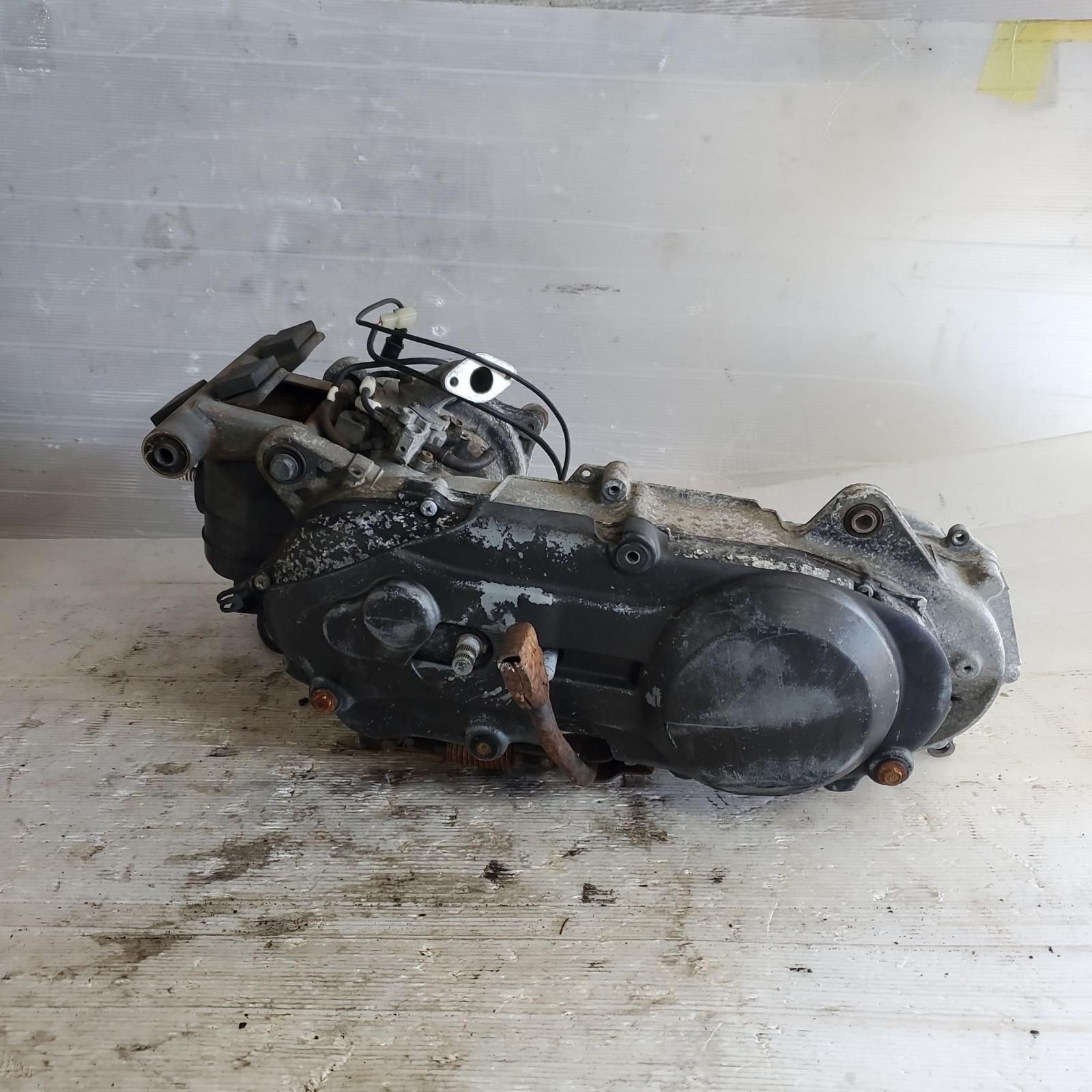 SUZUKI レッツ２ ZZ CA1PB エンジン スズキ