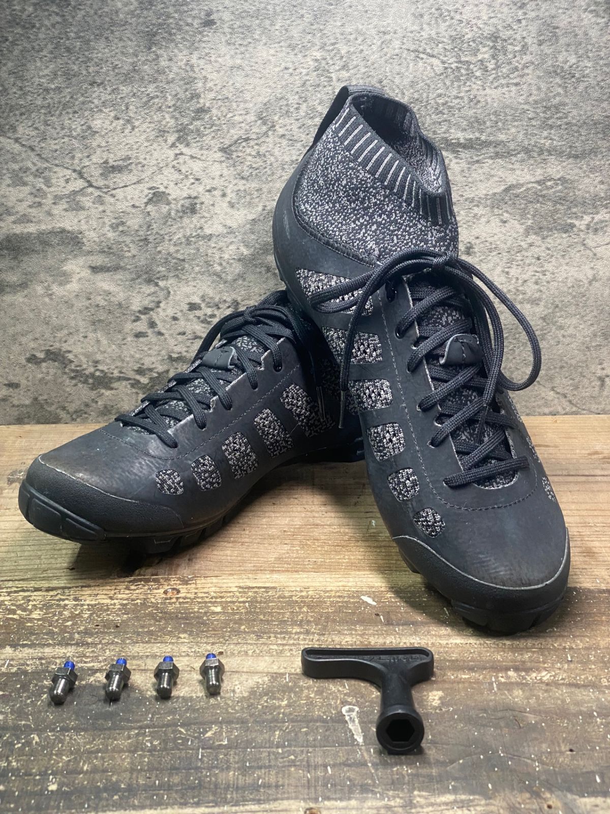 IW512 ジロ GIRO エンパイア EMPIRE VR70 KNIT ビンディングシューズ SPD 黒 EU42 レース