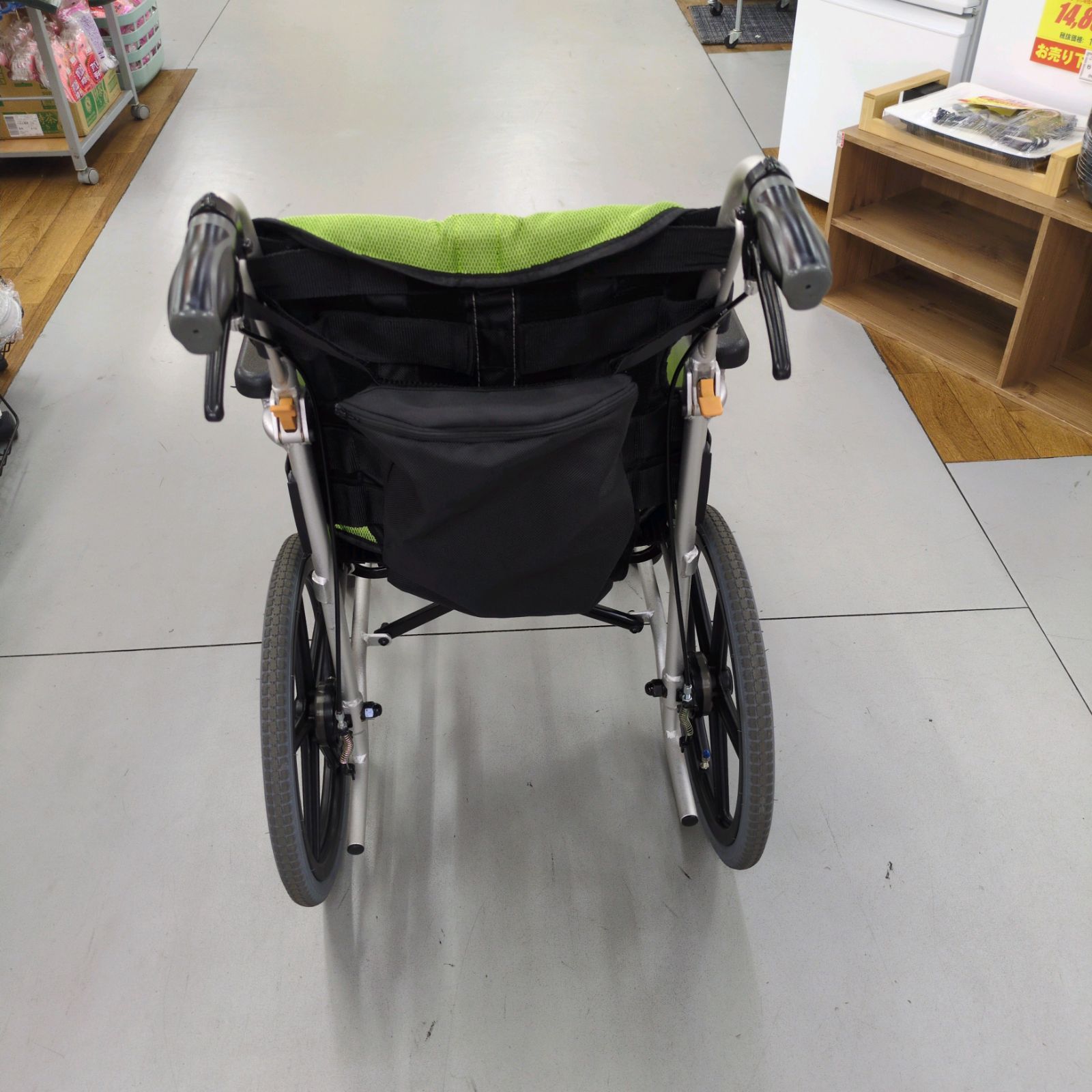 J583 ☆多少使用感有り☆MATSUNAGA☆NEXT CORE☆介助式車いす