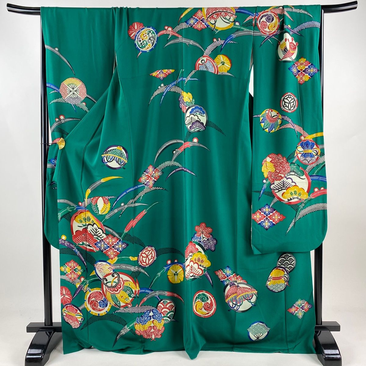 509mi64〇さが美 色無地 身幅広め 一つ紋 松竹梅 紫〇美品 楽天市場