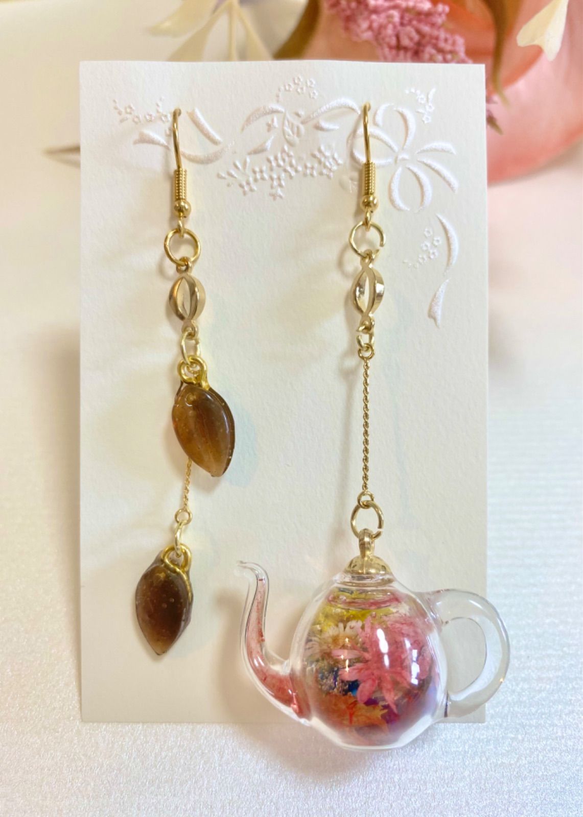 ハーブティー イヤリング ピアス 紅茶 レジン アクセサリー