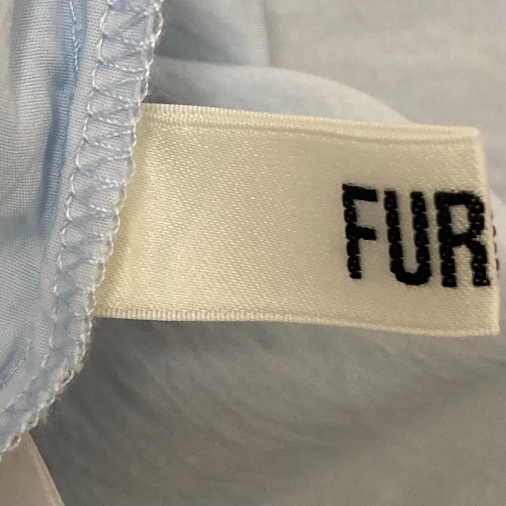 サックスブルー