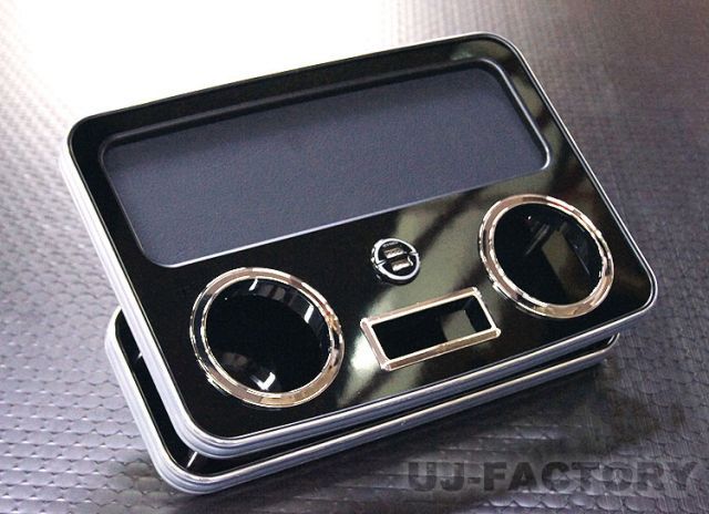 【USB急速充電ポート付！】ハイエース・レジアスエース H200系セカンド（リア） センターテーブル/ピアノブラック　(BST-H200R-BK)