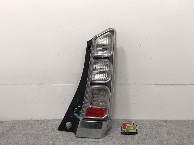 HONDA N-BOX JF1 JF2LEDテールランプ N-BOX/NBOX Nボックス JF1/JF2 純正 右 テールランプ/ライト