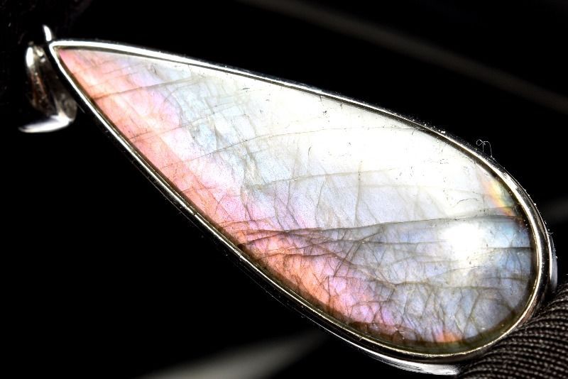 １点物 シルバー925 パープルシラー ラブラドライト 40x14mm ドロップ ペンダントトップ パワーストーン 天然石 _PC6494 NEXPOTALLINN_EU