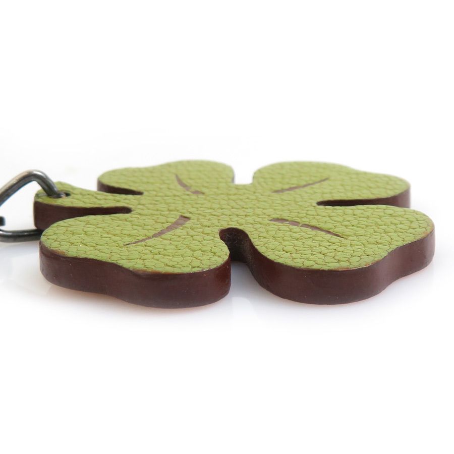 美品☆HERMES エルメス クローバー チャーム☆A85 エルメス HERMES チャーム クローバー - メルカリ