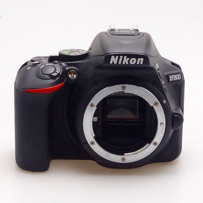 Nikon ニコン D5600 ボディ◆2991 買取】ニコン D5600 ボディ | ナニワグループオンライン