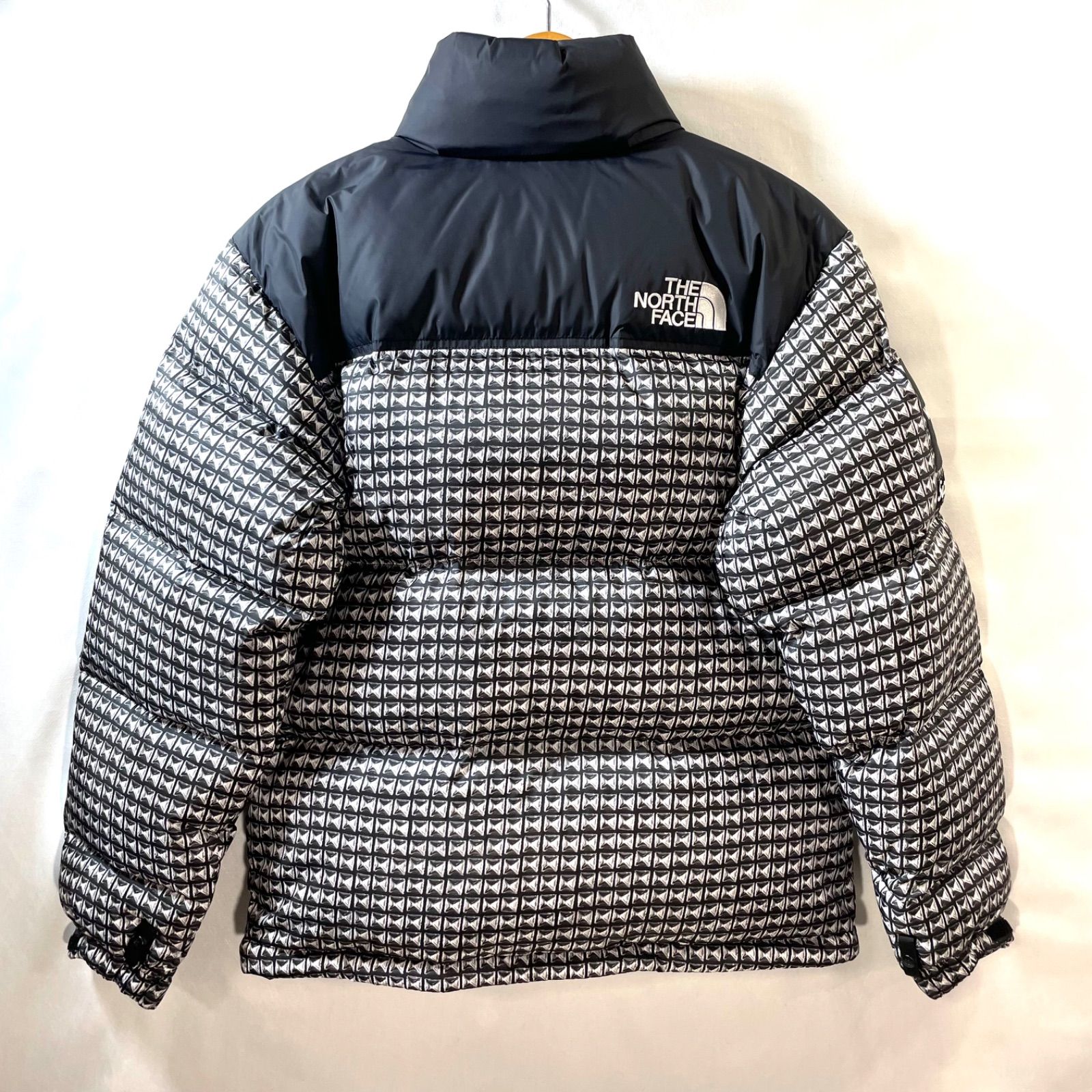 supreme North Face ヌプシ スタッズ 【公式通販】