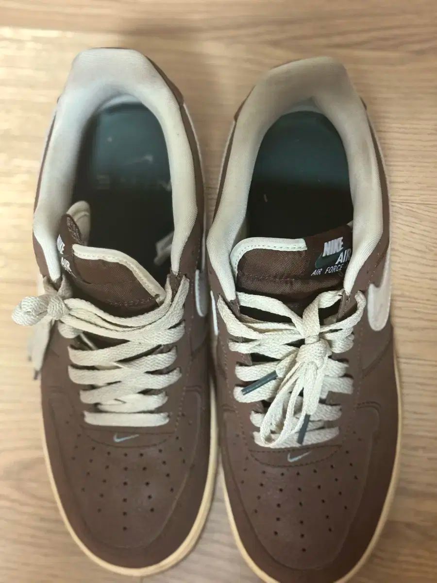 NIKE ナイキ ココナッツ ミルク フォース