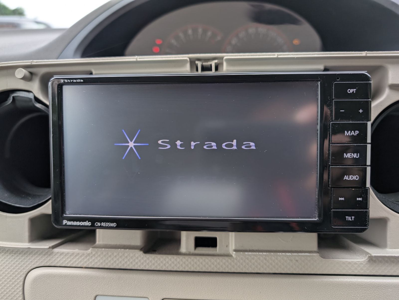 パナソニックPanasonic SDナビゲーション CN-RE05WD