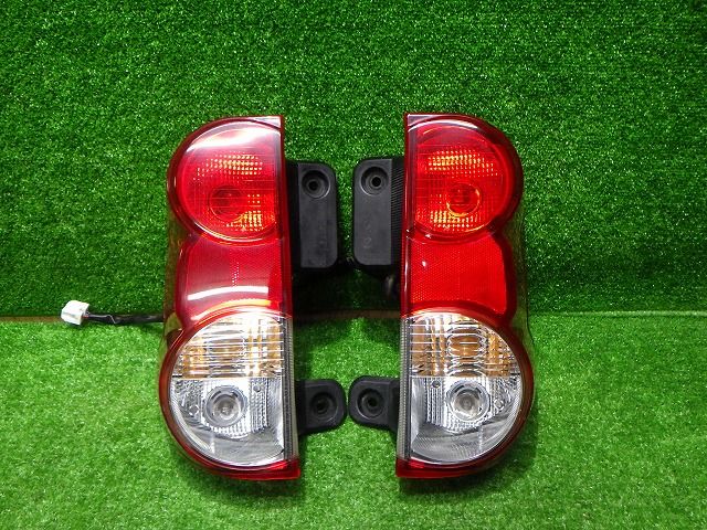 NV200 バネット テール左右 M20 T002 3 日産 251008006