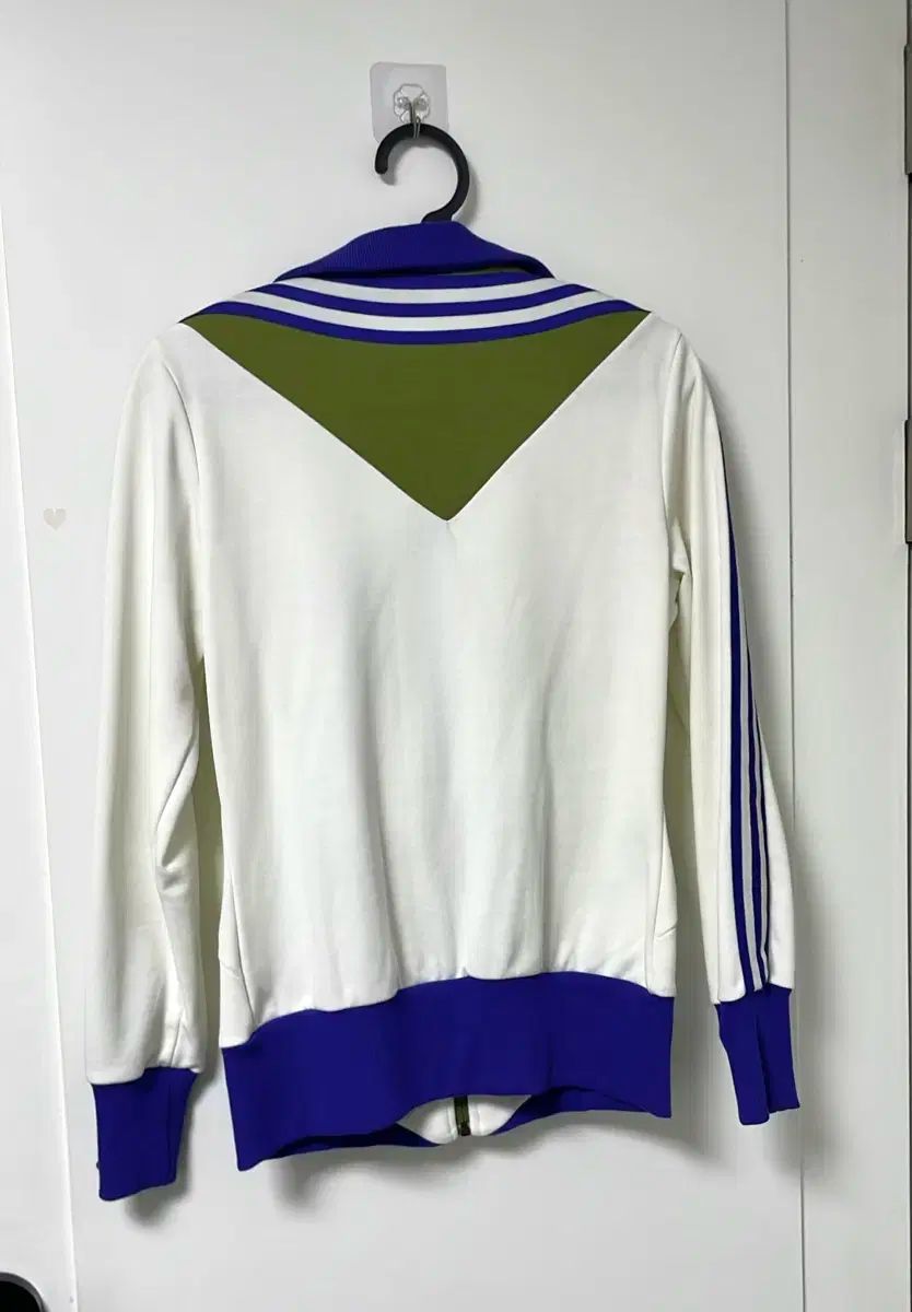 アディダス バイカラー ヨーロッパ トラックジャージ 白 ブルー カーキ トップス 90