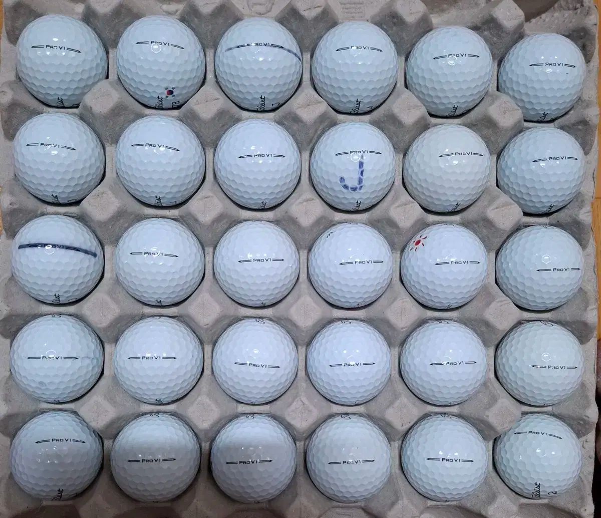 Titleist タイトリスト PROV1 A レベル ロストボール ゴルフボール 57 スポーン