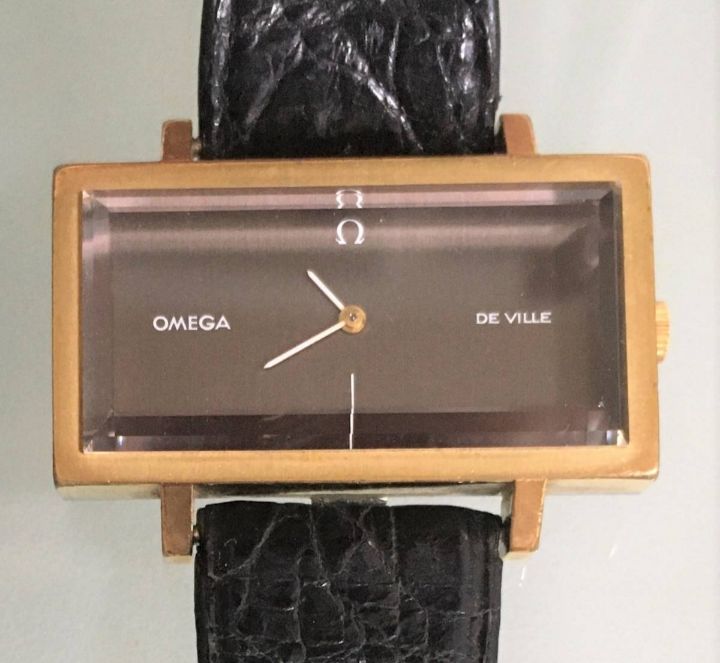 ☆稼動品☆OMEGA オメガ Ω/De Ville デビル☆横長ケース☆カットガラス