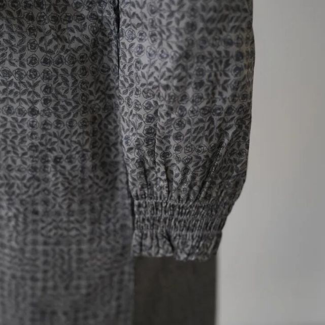 sosotto ソソット LIBERTY タナローンウエストドロストワンピース チャコール sleeping rose LIBERTY 花柄 ドレス WWW_SUPERTOOLSSHOP_NL