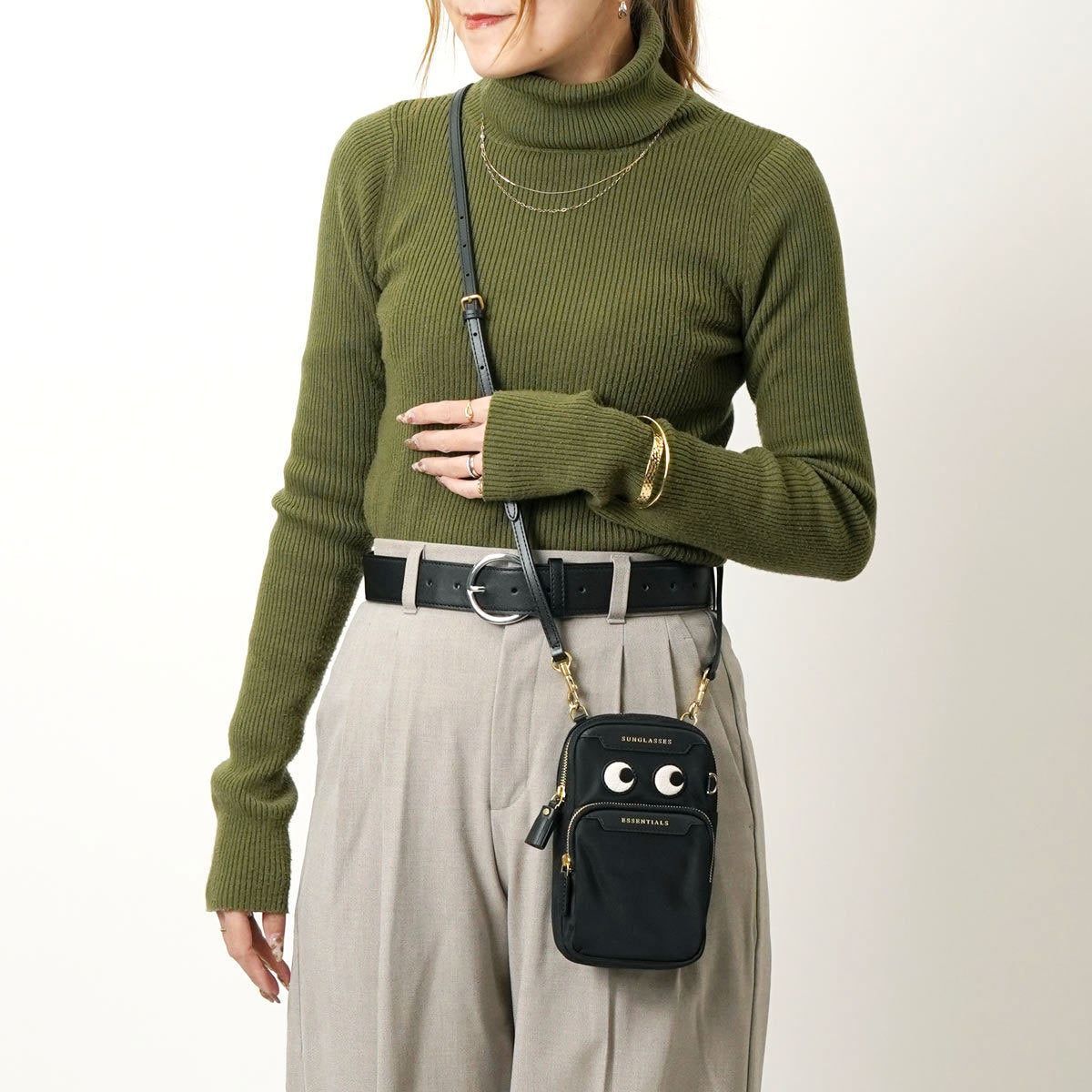 ANYA HINDMARCH ショルダーバッグ ESSENTIALS CROSSBODY 181631