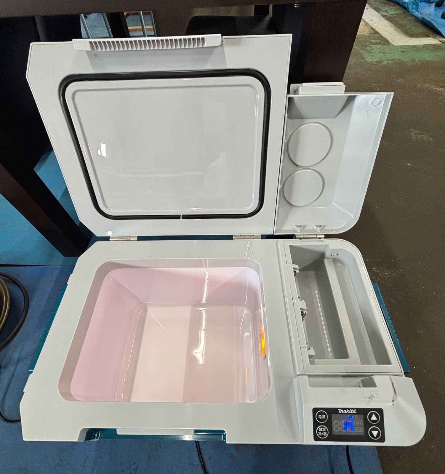 中古品)マキタ保冷温庫　CW180D容量20L 中古品)マキタ保冷温庫 CW180D容量20L Makita - ☆中古品