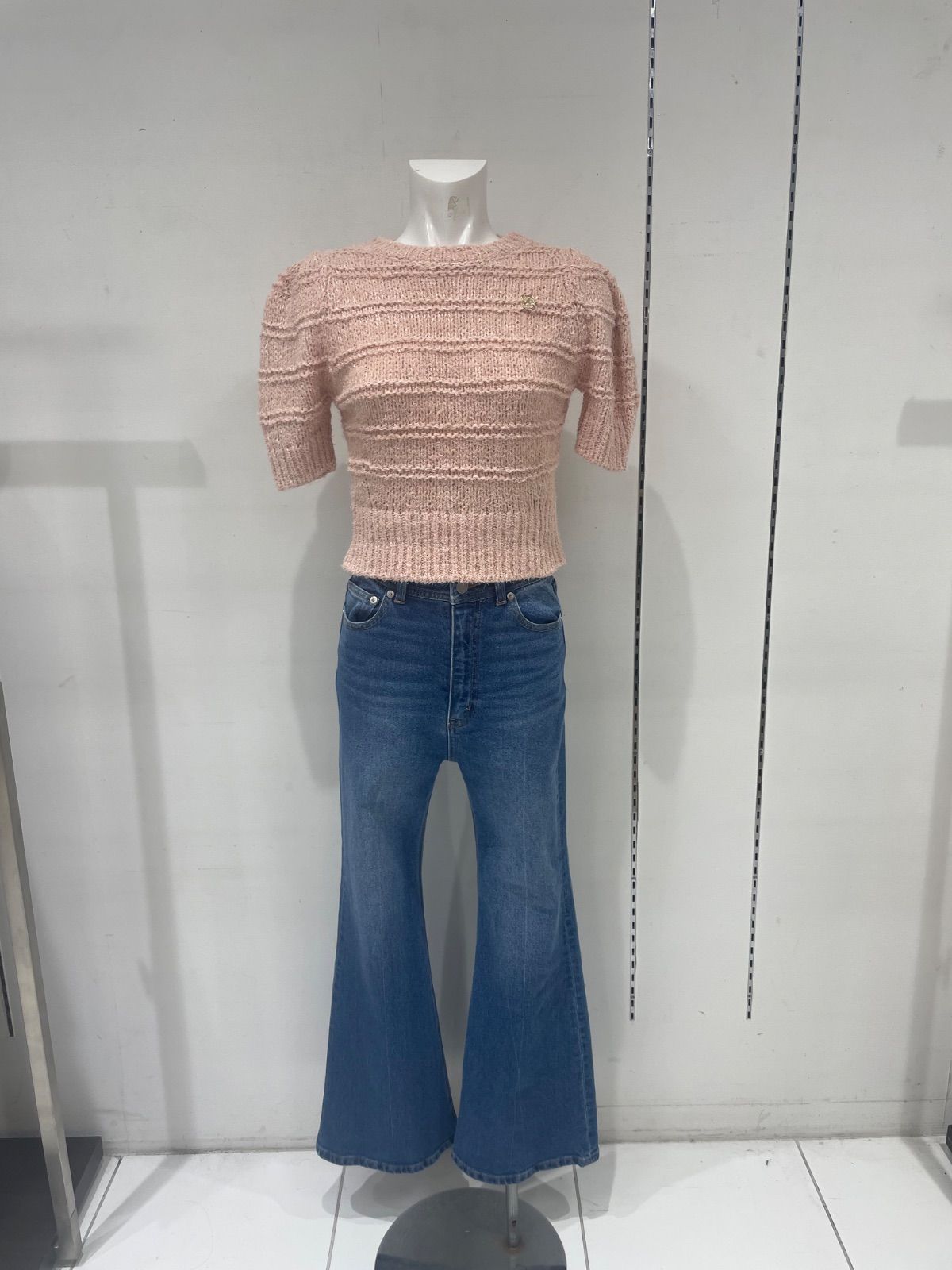 新品 定価30,800円◇DIESEL 半袖 ニット カットソー グリーン Dプレート タイダイ ラメ入り  ディーゼル レディース ルーマニア製 DIESEL - 新品 定価30,800円◇DIESEL 半袖 ニット カットソー