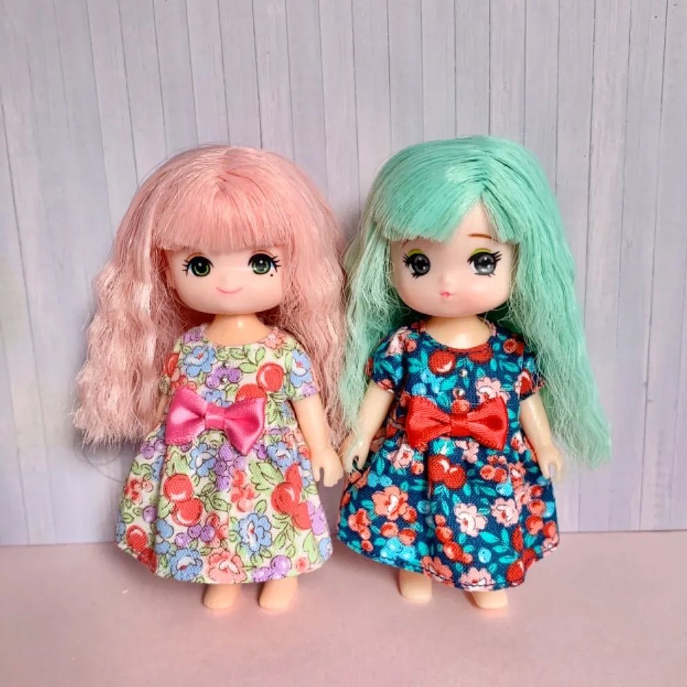 リカちゃん　ミキちゃんマキちゃん　服　2着セット　ベリー&小花柄ワンピース - メルカリShops