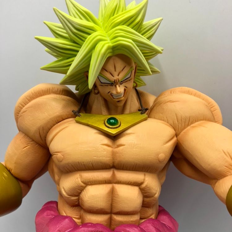 【中古】バンダイ　D賞 伝説の超サイヤ人ブロリー フィギュア KINGCLUSTAR  ｢一番くじ ドラゴンボール VSオムニバスZ｣[70][240070133316] 中古】バンダイ D賞 伝説の超サイヤ人ブロリー フィギュア