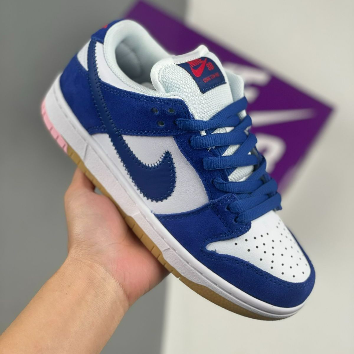 ❤️最終値下❤️げ新品 未使用 Nike SB Dunk Low Los Angeles Dodgers DO9395-400